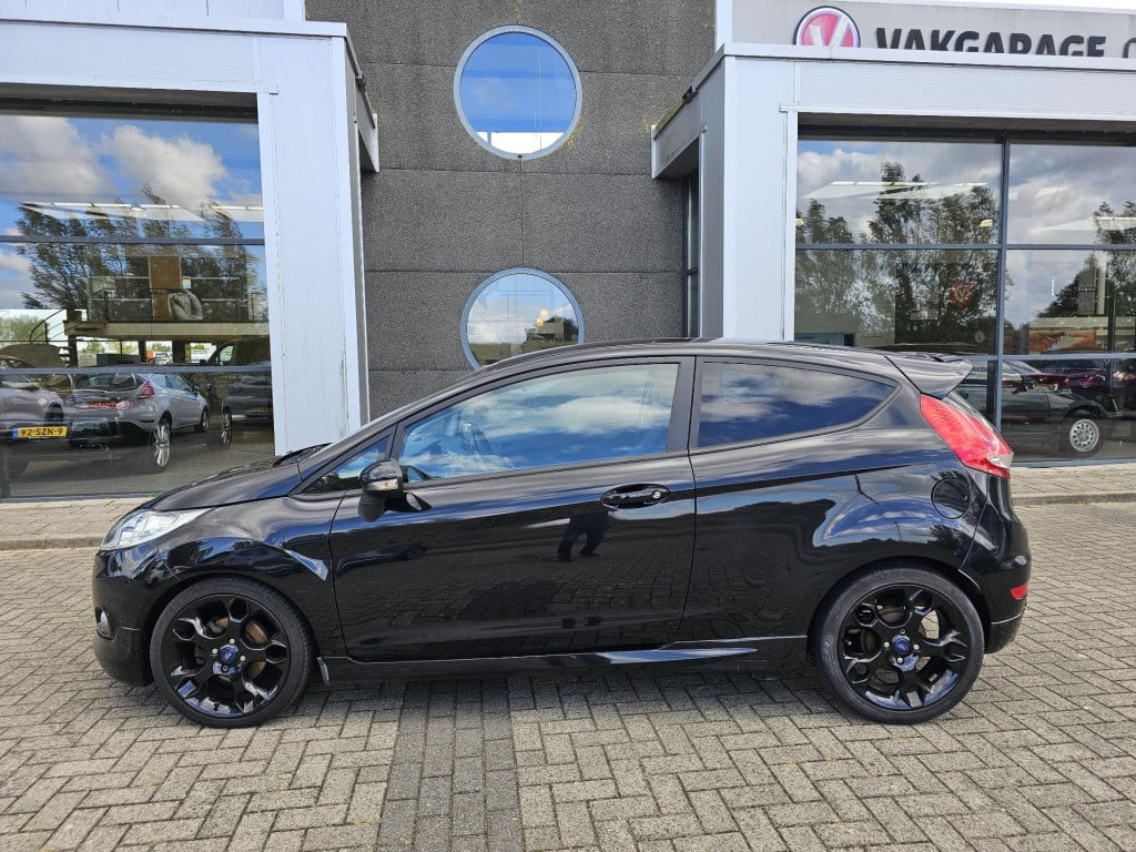 Ford Fiesta 1.6 metal