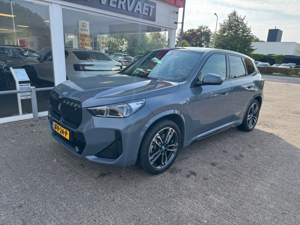 BMW Ix1 xdrive30 launch edition 67 kwh