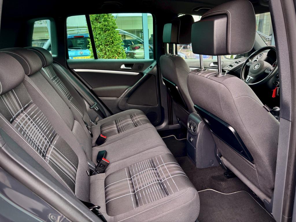 Volkswagen Tiguan 1.4 tsi easyline navi ecc cruise