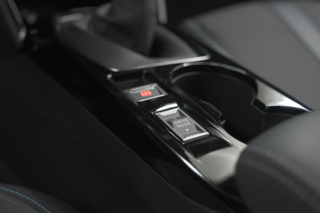 Peugeot 208 puretech 100 allure | adaptieve cruise control | camera | apple