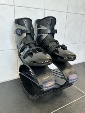 NIEUW Kangoo Jumps maat M (39-41)