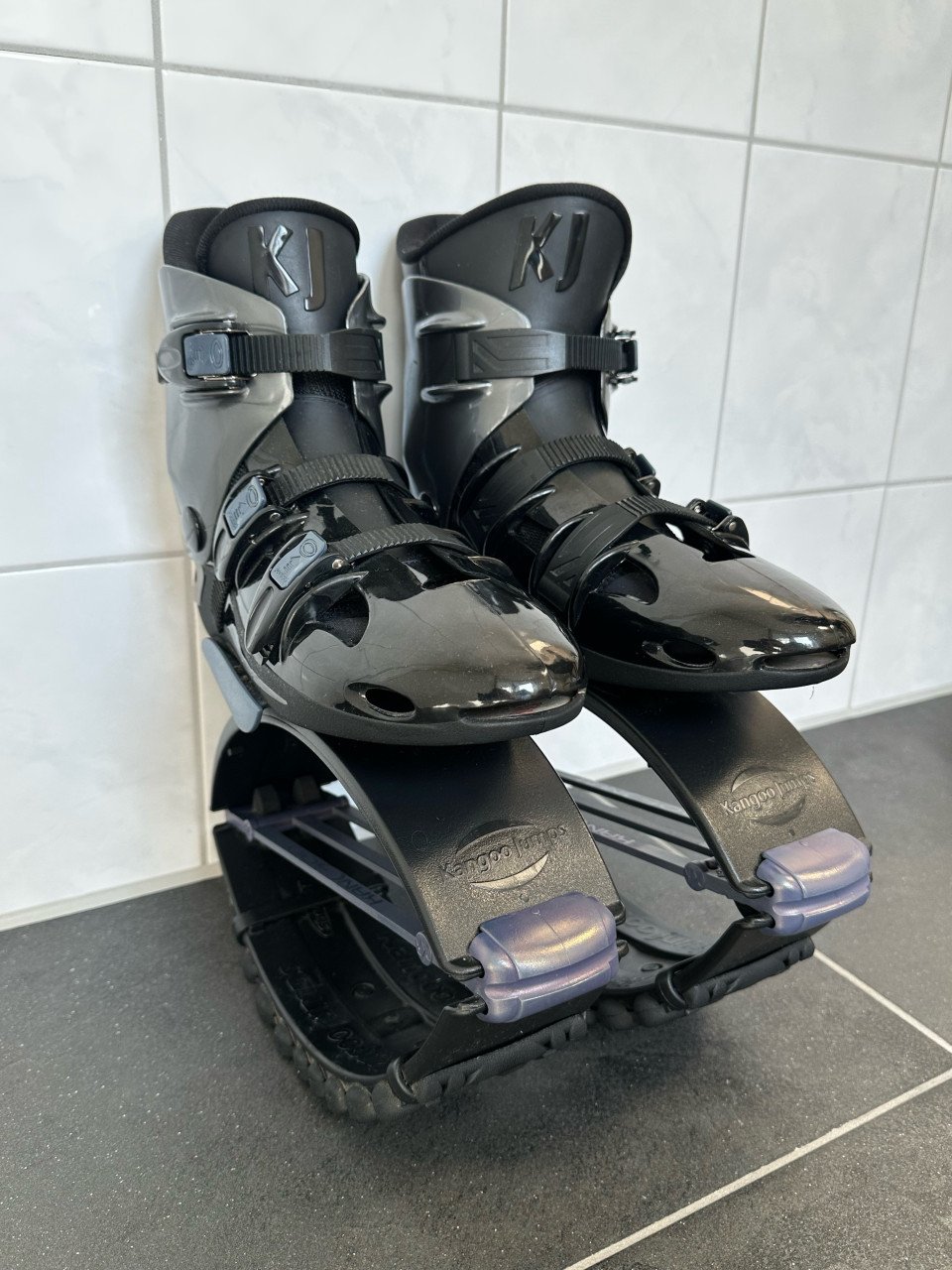NIEUW Kangoo Jumps maat M (39-41)
