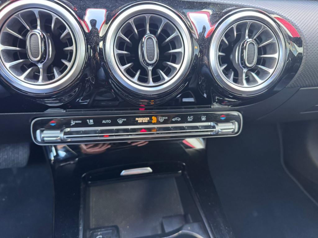 Mercedes-Benz A-Klasse 250 e business solution luxury limited