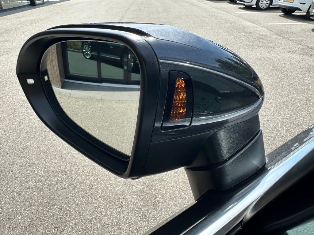 Volkswagen Passat variant 1.4 tsi phev gte | camera | dode hoek | navi | ca