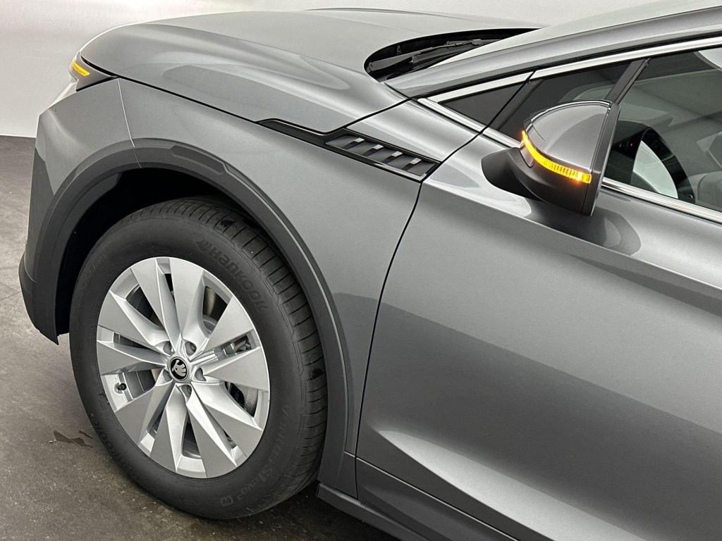 Skoda Elroq business edition tour elektromotor 210 kw / 286 pk