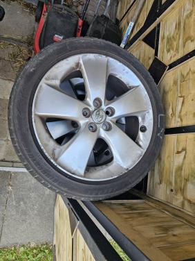 Winterbanden Toyota Prius op velg