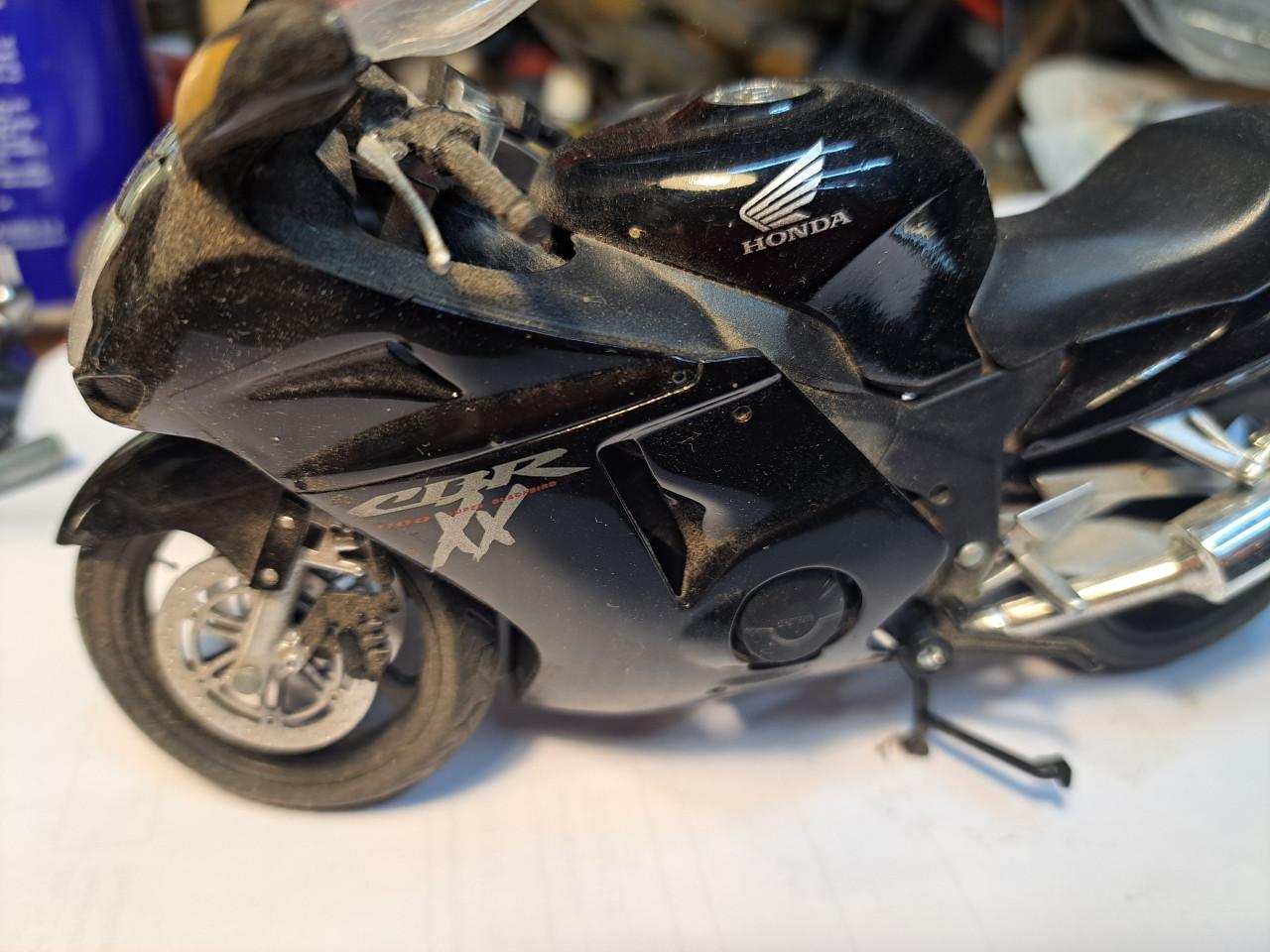 Modelbouw Honda CBR 1000 + Blackbird