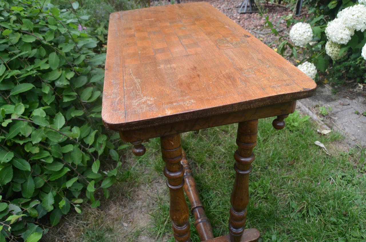 Antiek schaaktafeltje