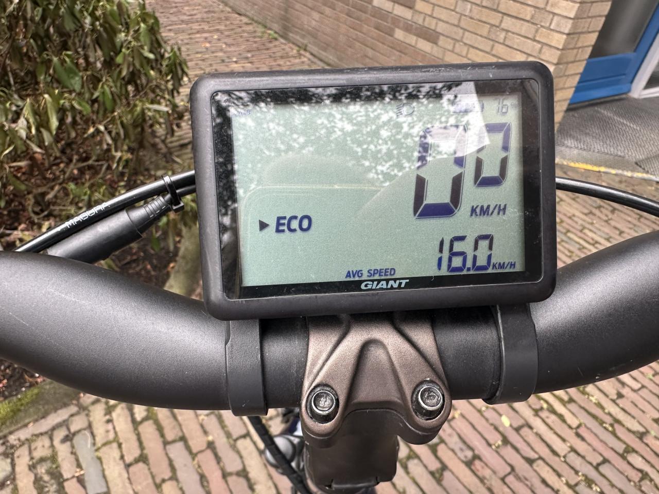 E bike Giant