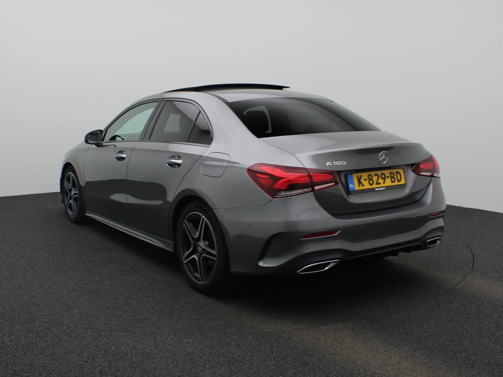 Mercedes-Benz A-Klasse 180 business solution amg | automaat | lmv | panoram