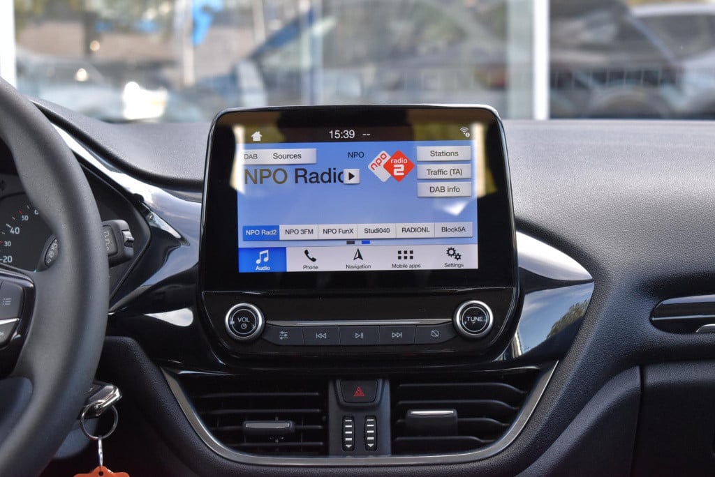Ford Fiesta 1.1 trend | navigatie | airco | lmv 16" | apple carplay/android
