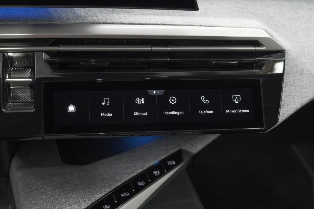 Peugeot 3008 1.2 hybrid 136 gt | elektrische kofferklep | camera | adaptiev