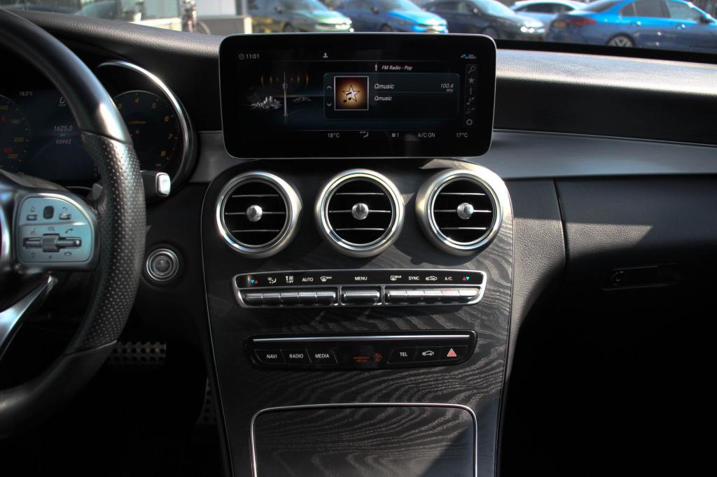 Mercedes-Benz C-Klasse c-klasse 180 | amg pakket | burmester | sfeerverlich