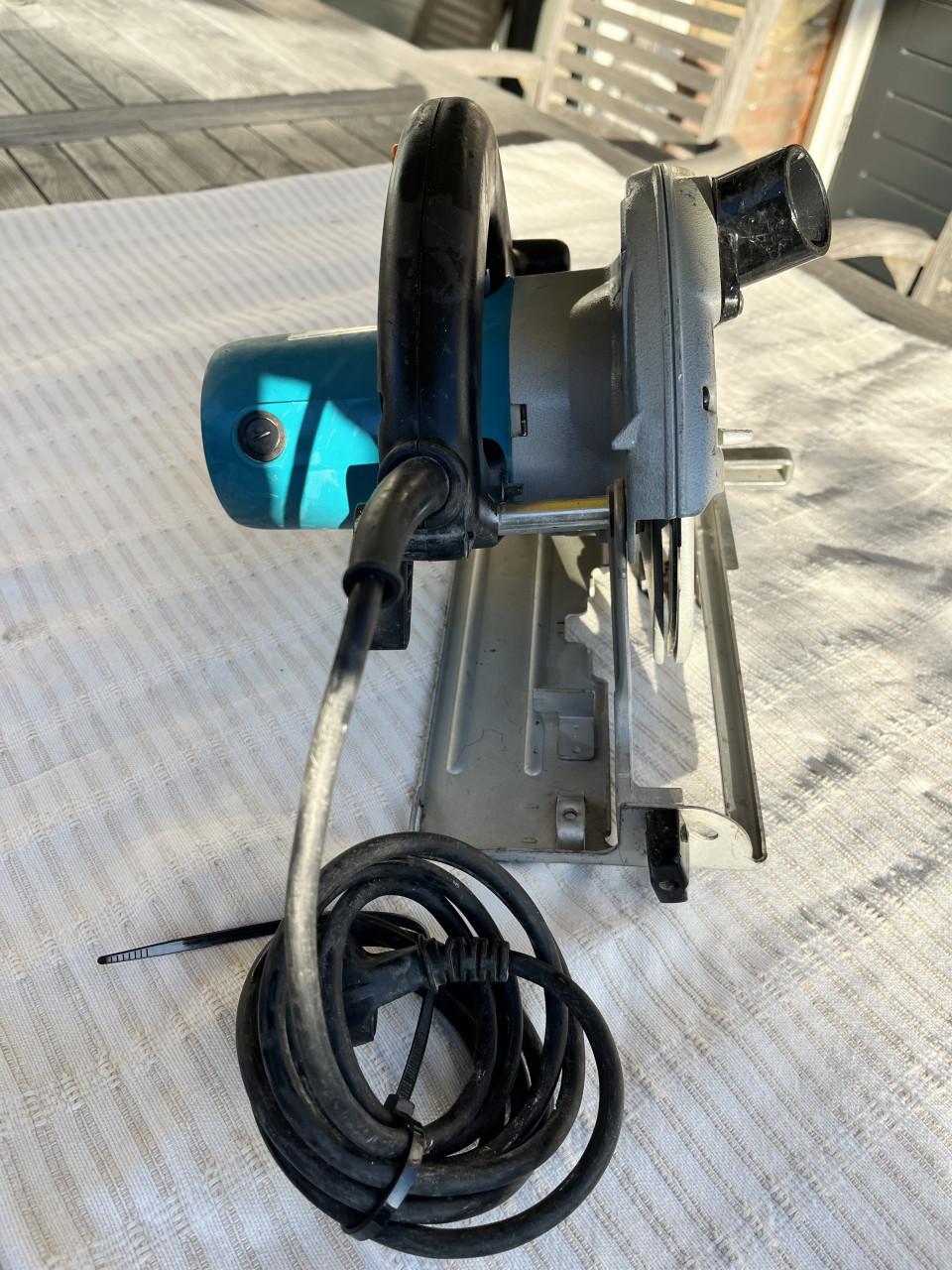 Makita cirkelzaagmachine 5603R