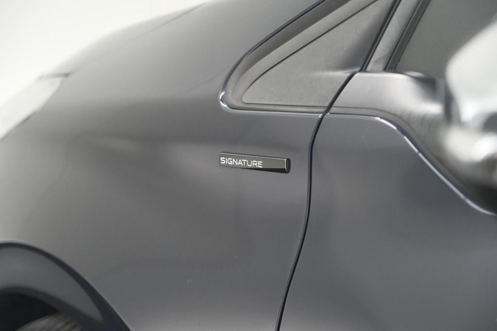 Peugeot 208 puretech 82 signature | apple carplay | parkeersensoren | navig