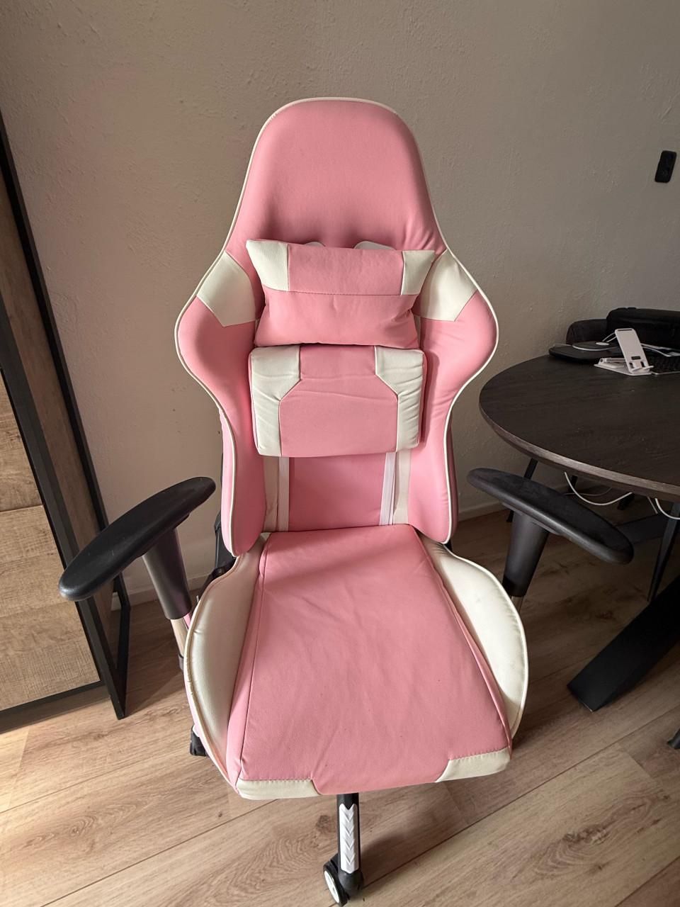 Roze gamestoel