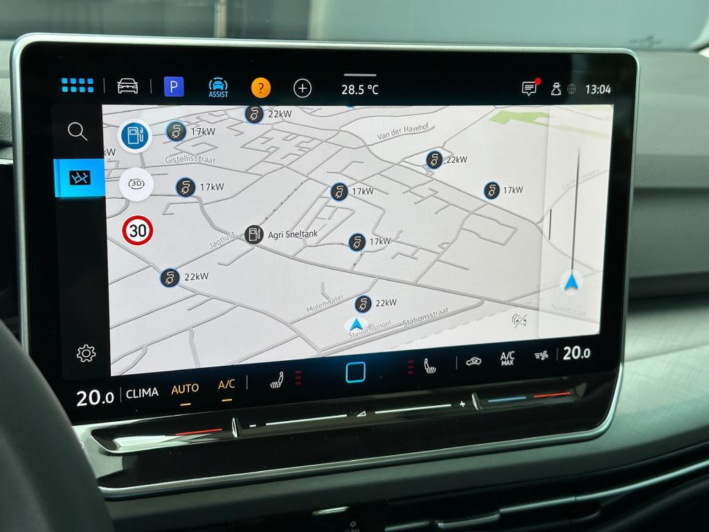 Volkswagen Golf variant 1.5 etsi dsg life | trekhaak | navi | adap. cruise 