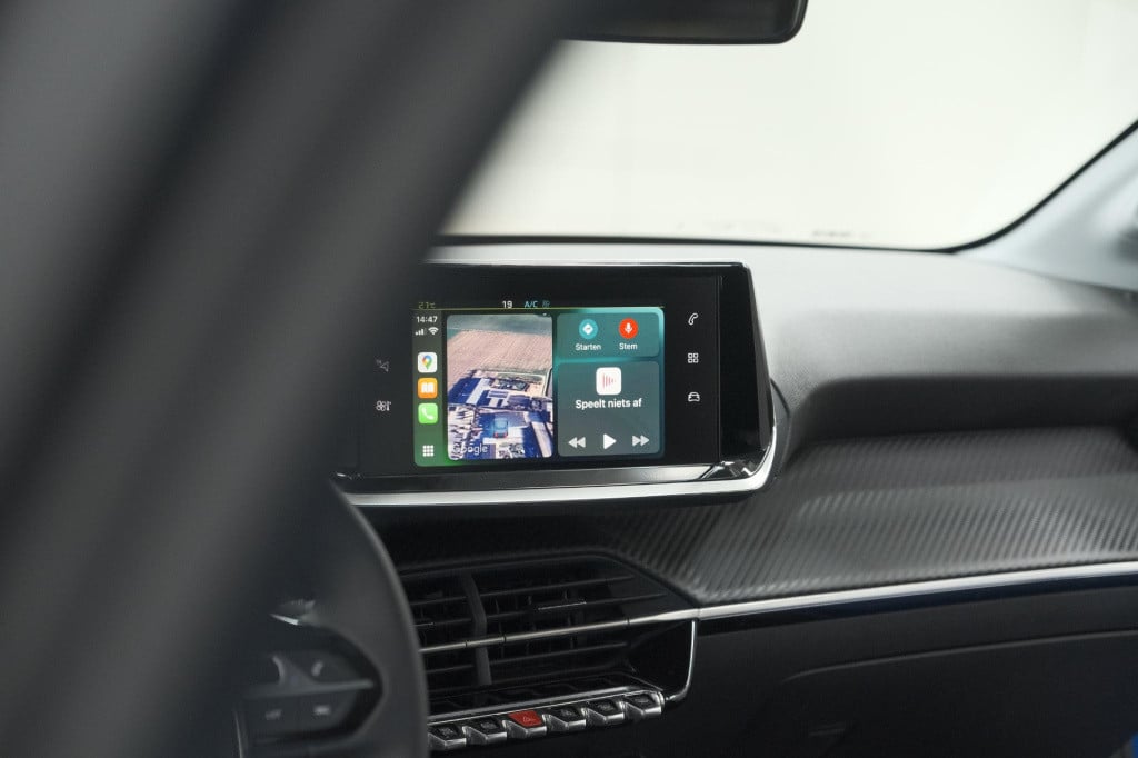 Peugeot 208 ev active 50 kwh | navigatie | apple carplay | climate control