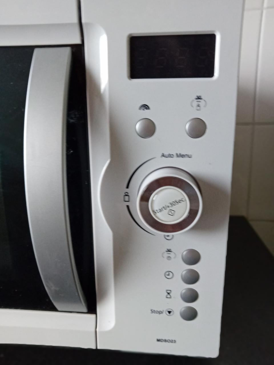 Te koop: een zgan magnetron
