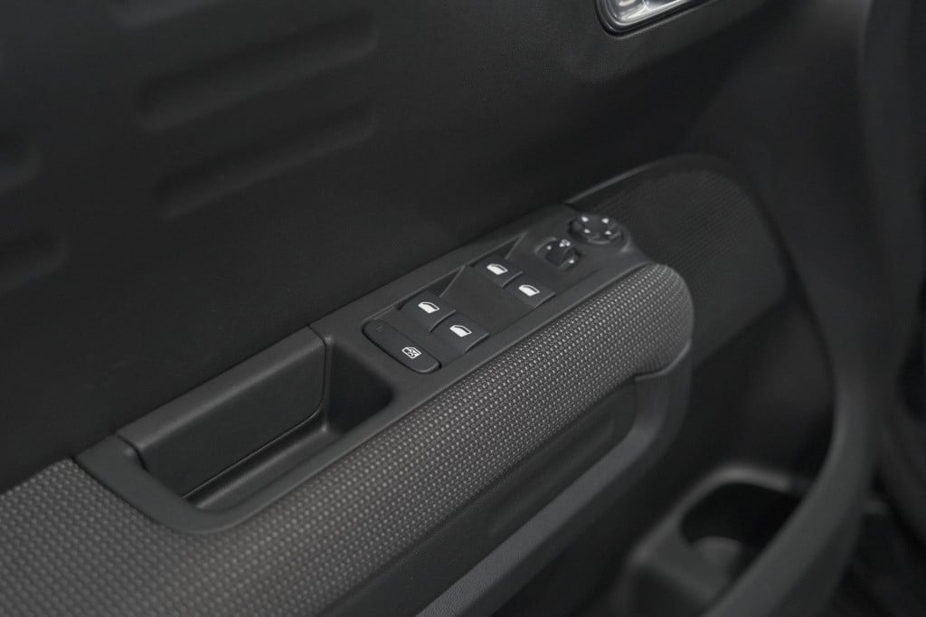 Citroen C3 Aircross puretech 130 eat6 max | camera | navigatie | apple carp