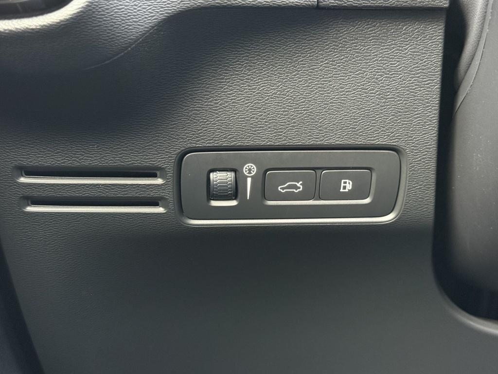 Volvo XC40 t5 262pk recharge r-design| adap.cruise| trekhaak| camera| elek.