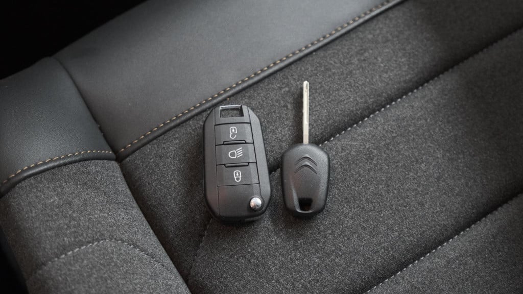 Citroen C3 puretech 82 feel edition | apple carplay | parkeersensoren | nav