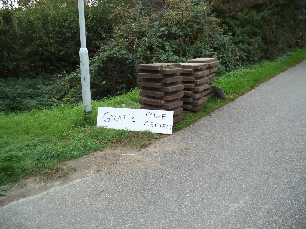 Gratis tegels 40x60x6