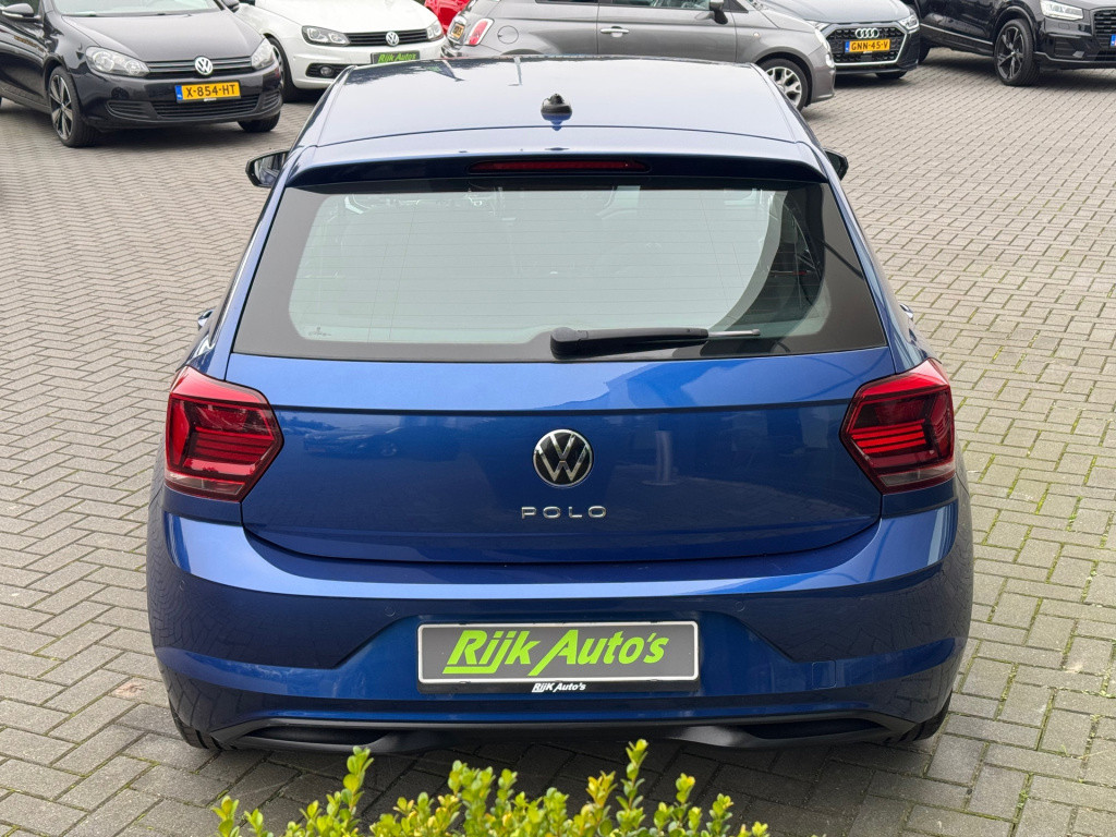 Volkswagen Polo 1.0 tsi highline * virtual cockpit * keyless * camera