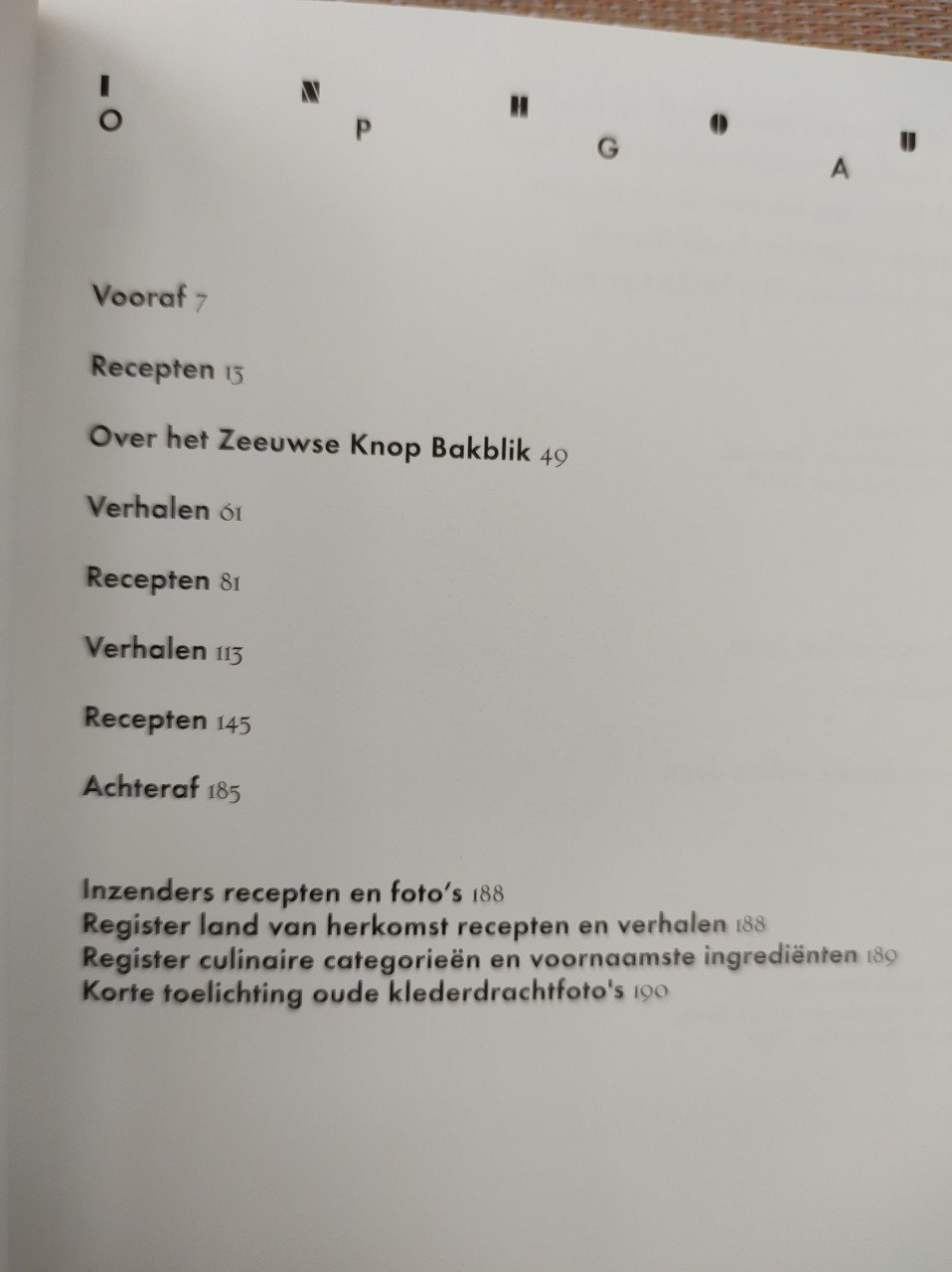 Het Zeeuwse knop Bakboek. Van Tinka Leene