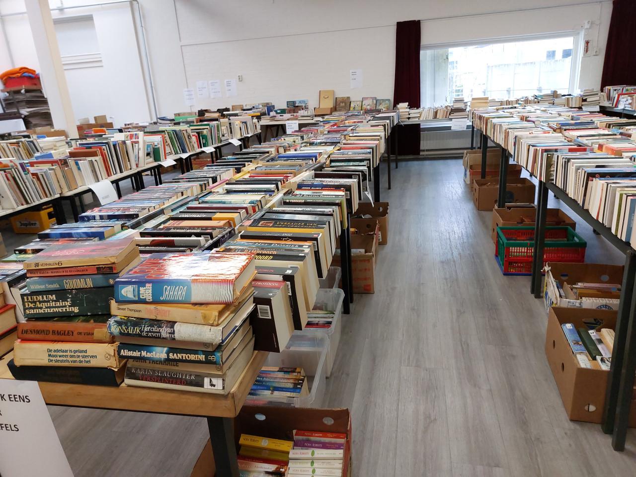 Jaarlijkse Grote Boekenmarkt Vlijt & Volharding.