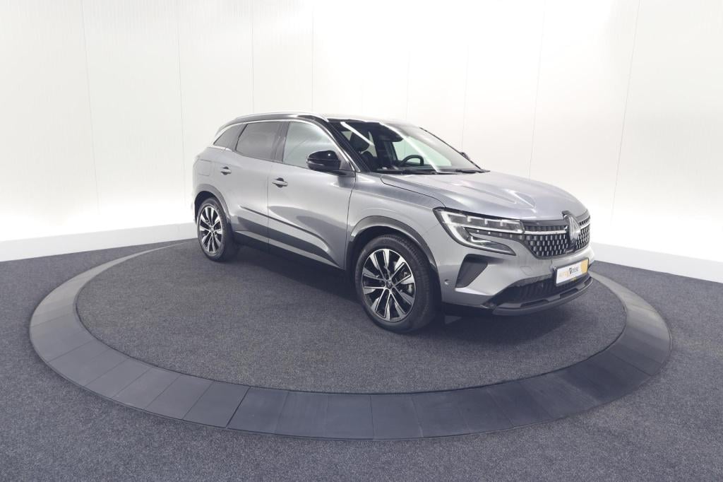 Renault Austral 1.2 e-tech full hybrid 200 techno | 360 camera | panoramada