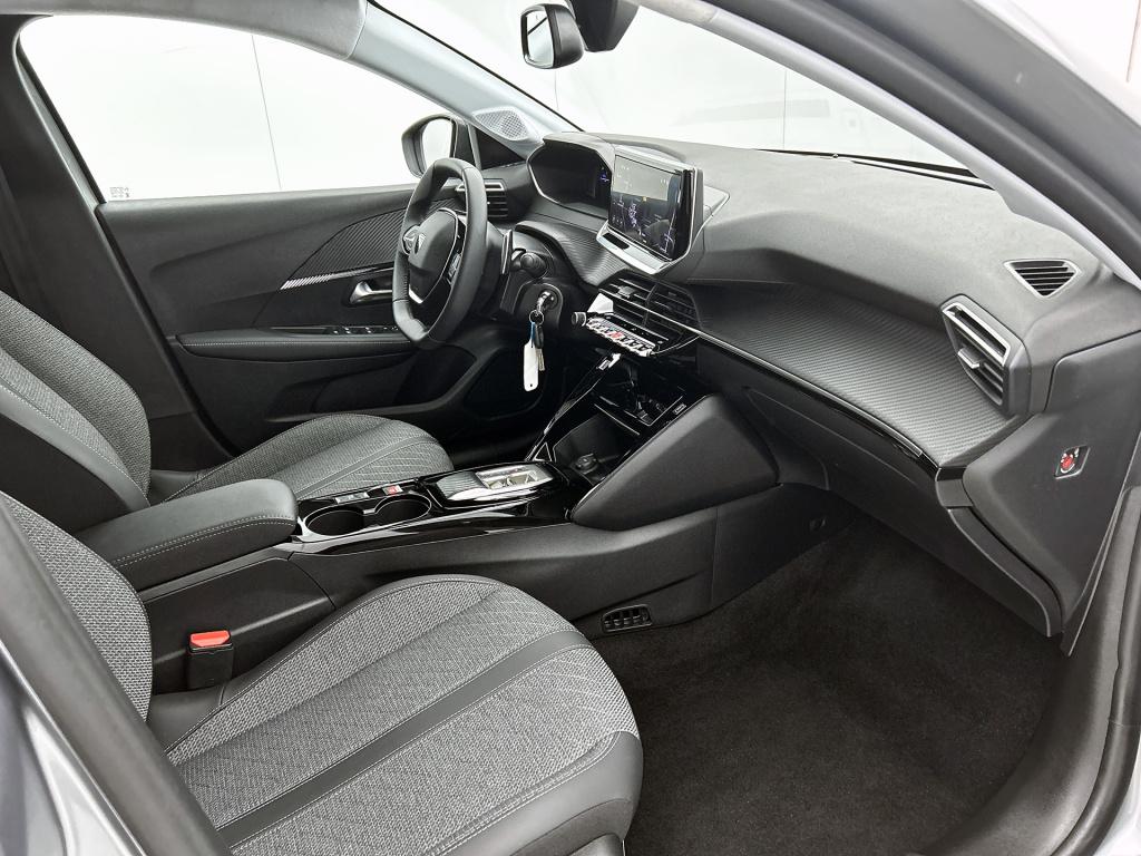 Peugeot 208 1.2 hybrid 110 e-dcs6 allure | rijklaar | camera achter | adapt