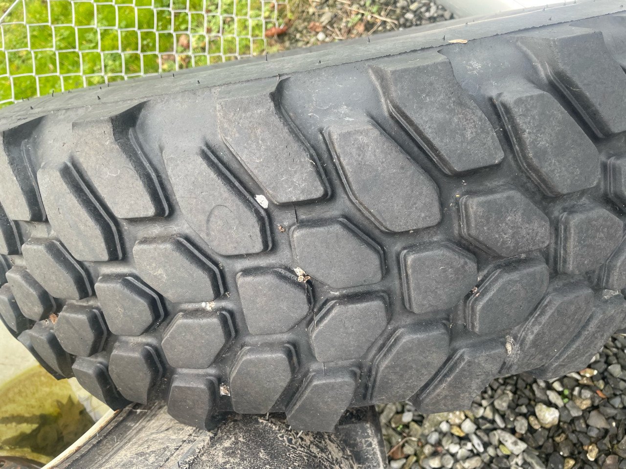 Dunlop 12.5R20 Unimog band