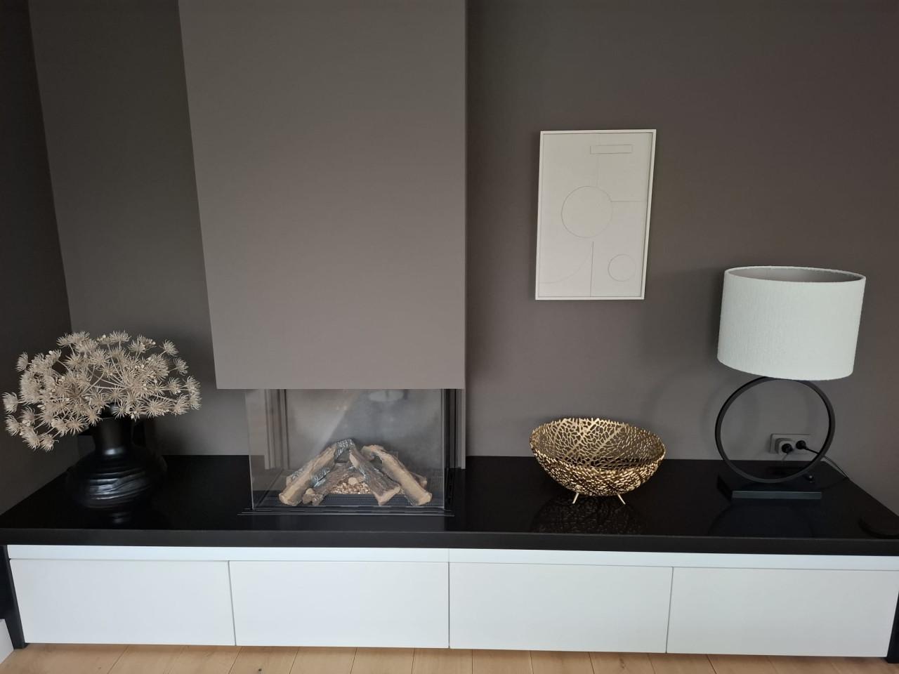 Mooie Helex I-Frame haard + maatwerk tv-/haardmeubel