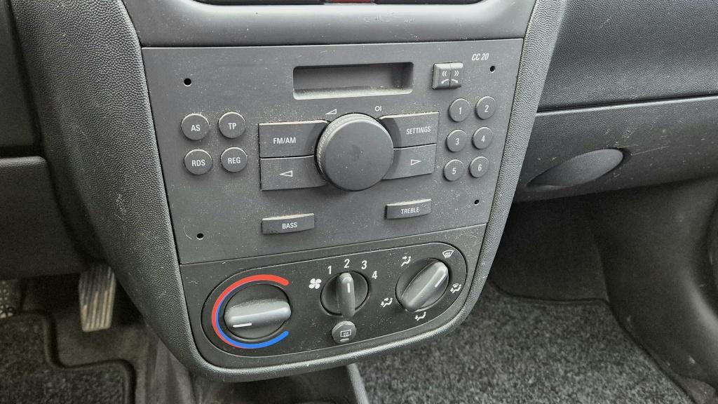 Opel Combo 1.4-16v comfort 1.4-16v | 2x zijschuifdeur | achterklep | trekha