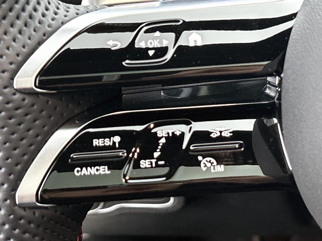 Mercedes-Benz Gla-klasse 250 e amg plug-in hybride amg line | panorama schu