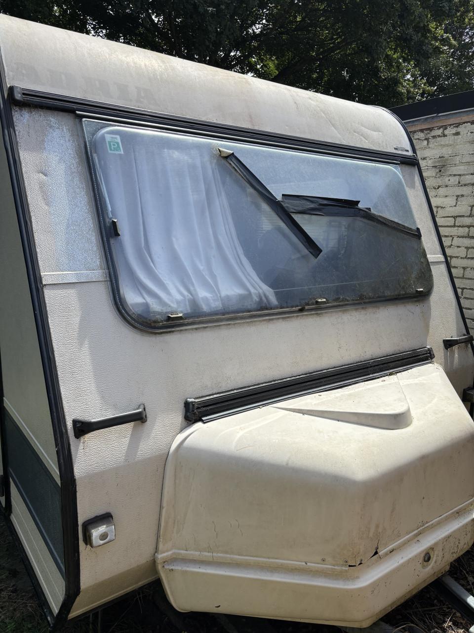 Retro caravan — opknapper met karakter | Kenteken 50-WZ-26