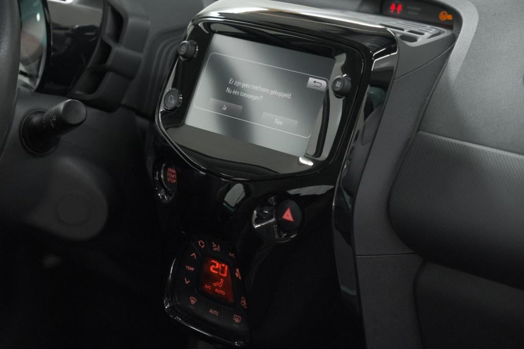 Citroen C1 1.0 vti shine | automaat | apple carplay | climate control | key