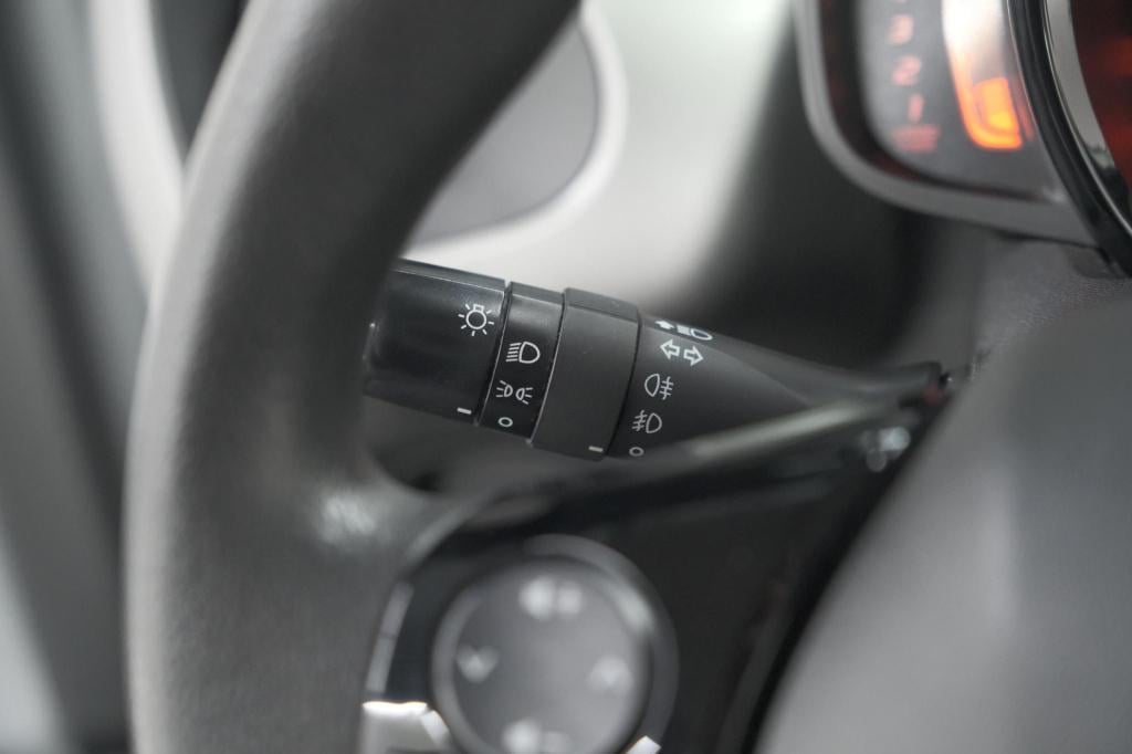 Peugeot 108 1.0 e-vti première | bluetooth radio | airco | 5 deurs