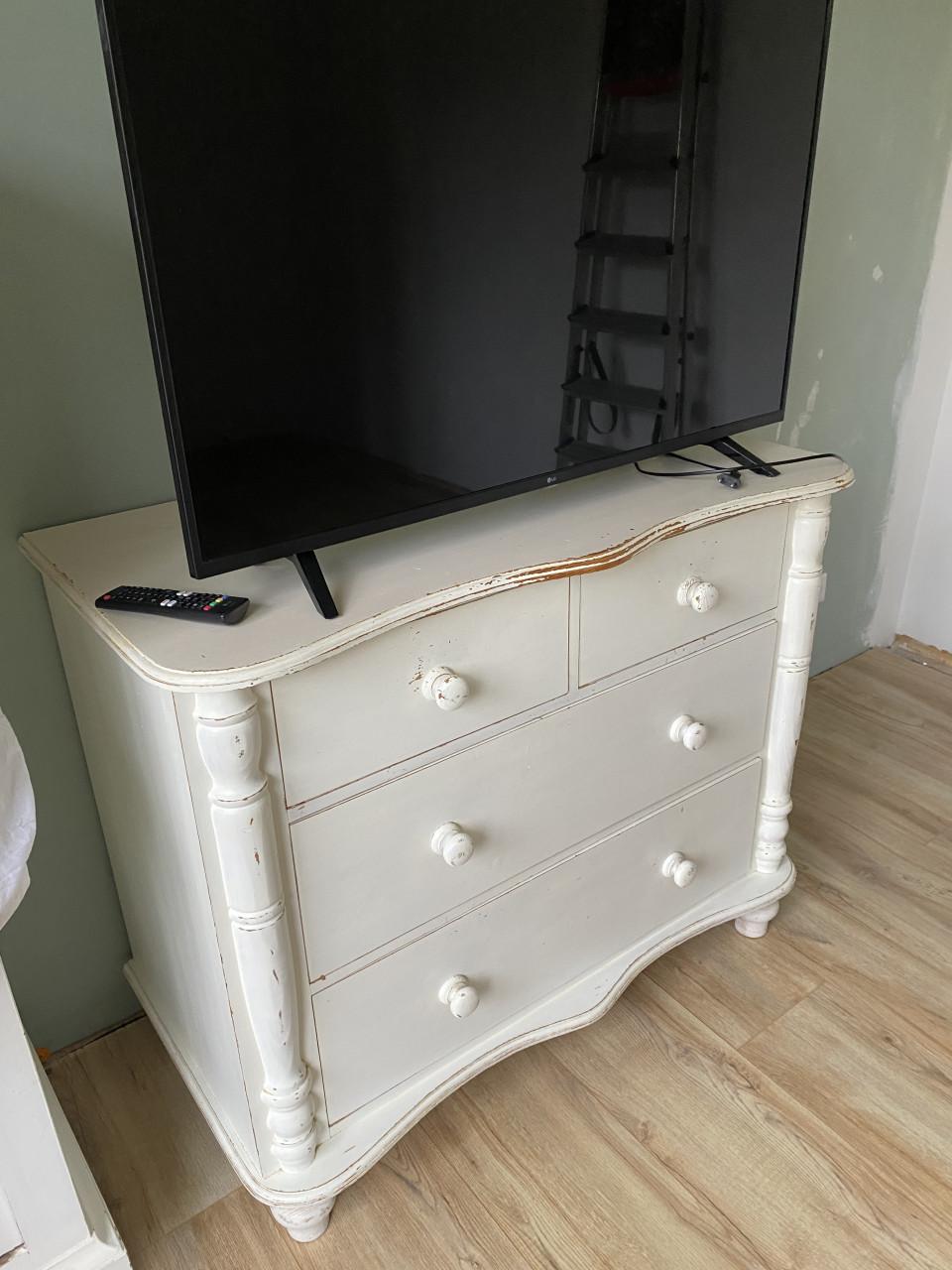 Brocante kast/commode