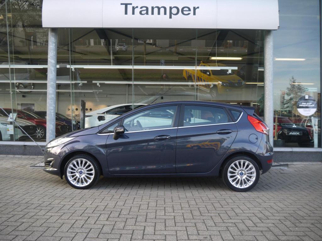 Ford Fiesta 1.0 ecoboost titanium|rijklaar