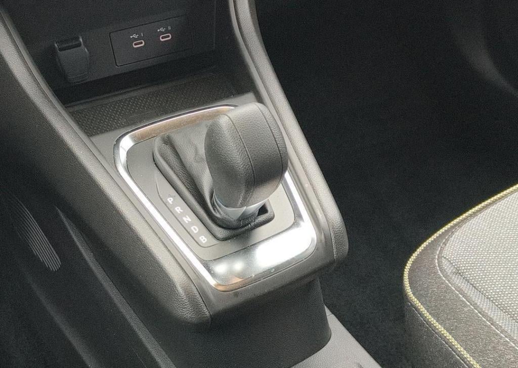 Renault Captur 1.6 e-tech full hybrid 145 techno