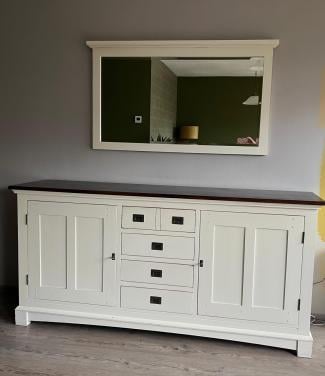 Mooie dressoir met bijpassende spiegel