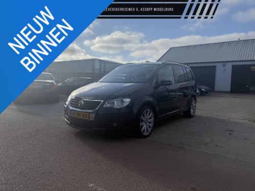 Volkswagen Touran 1.4 tsi highline automaat clima stoelverwarming