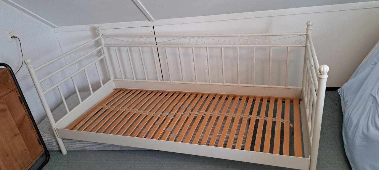 Kinder bed