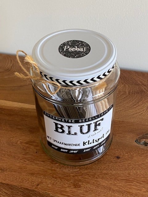 Kletspot BLUF