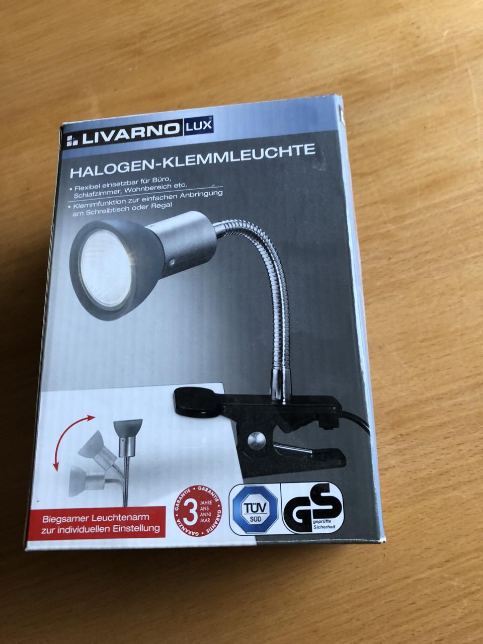 Te koop klem lampje.(nieuw).
