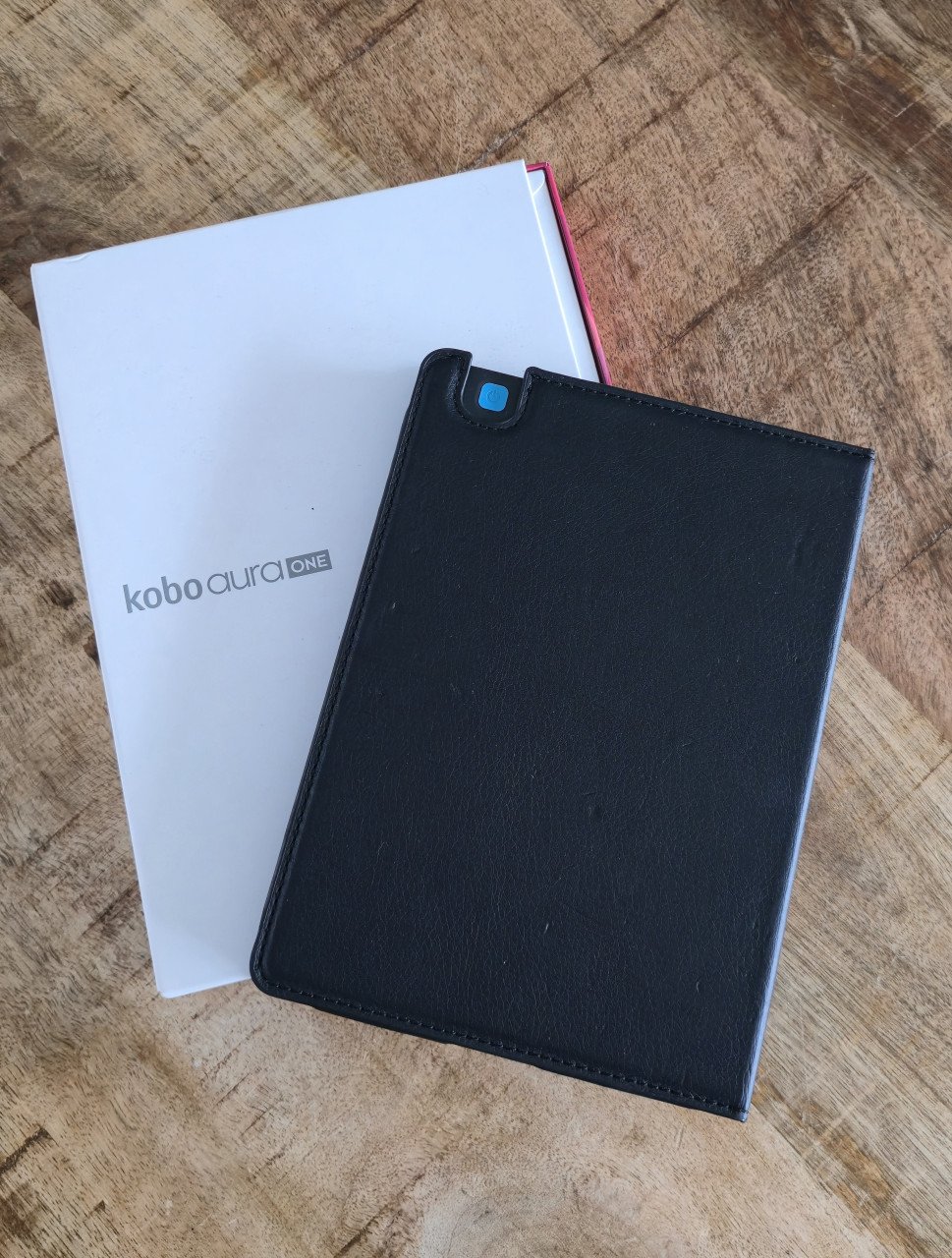 Kobo Aura One eReader