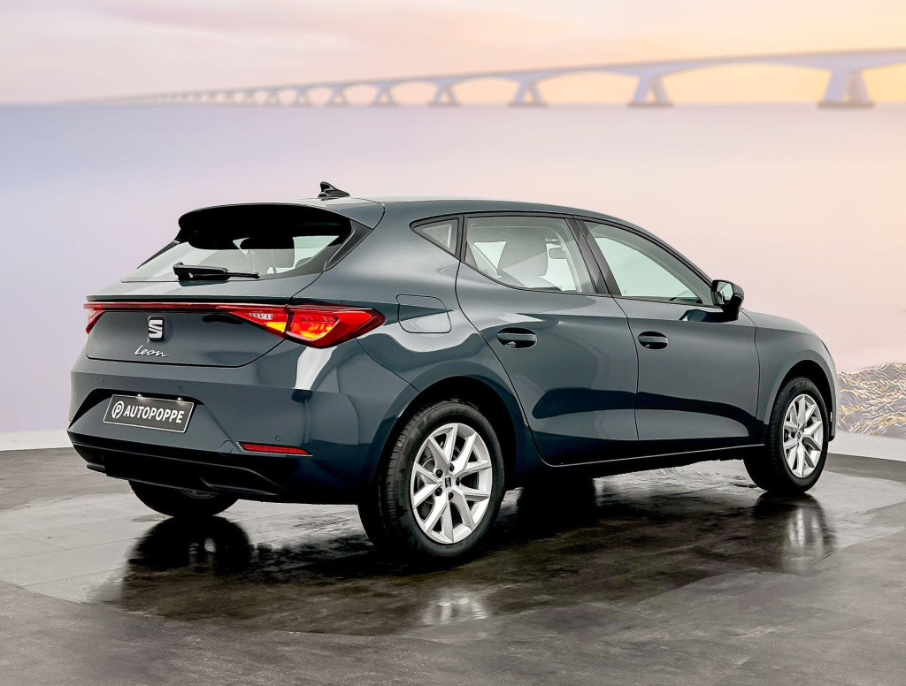 Seat Leon style 1.5 tsi 85kw / 115pk hatchback 5 deurs 6 ver