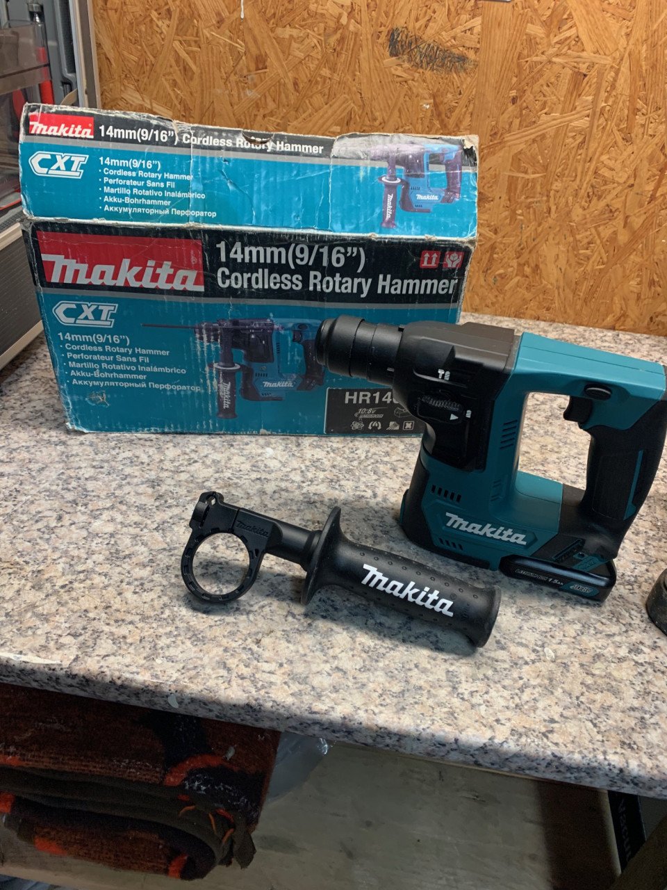 Makita accu boorhamer 14mm